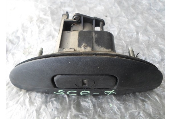 замок багажника,з кнопкою Renault Scenic, Megane, 7701469857 *